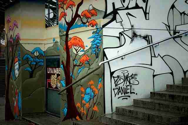 危机公关《91网页版》跨界合作风险提示